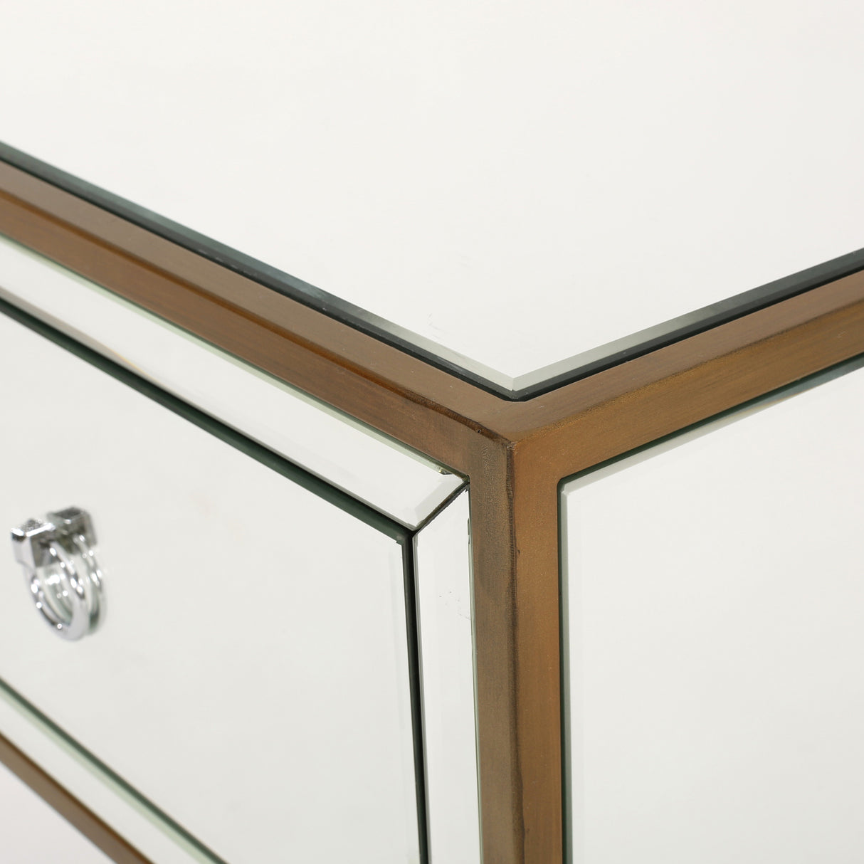 White  Mirrored Nightstand with 1 Drawer, Small End Side Table with Storage, Modern Bedside Bed Table with Metal Frame for Small Space, Bedroom and Living Room, White,  18.90"L x 15.75"W x 26.40"H